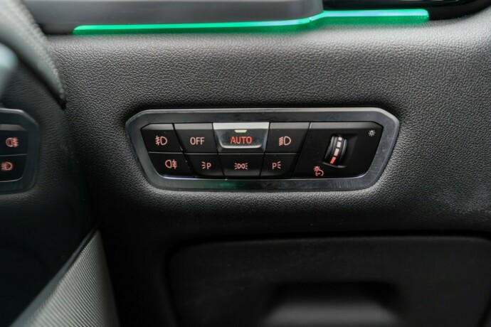 bmw-x5-elektrisitetbensin-2020-big-31