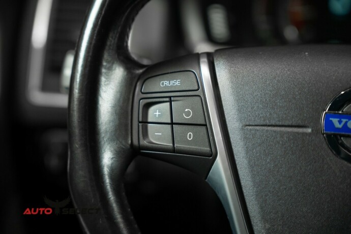 volvo-xc-60-diesel-2014-big-25