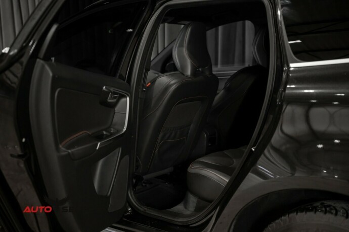 volvo-xc-60-diesel-2014-big-14