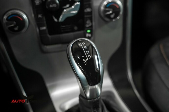 volvo-xc-60-diesel-2014-big-29