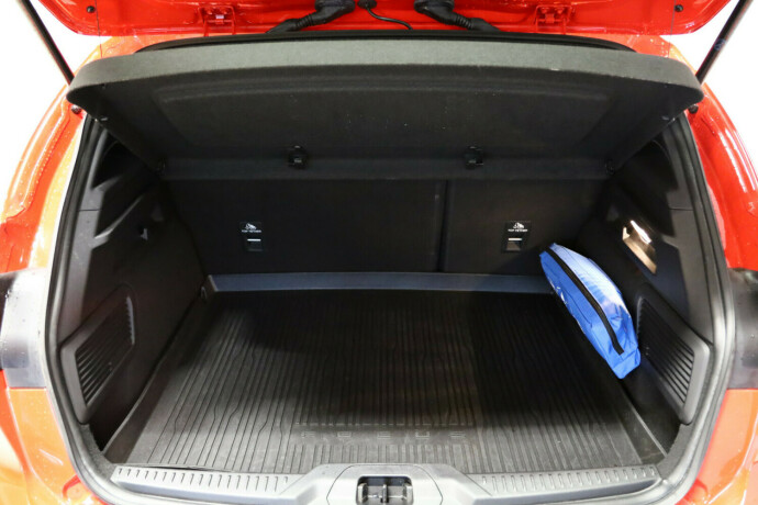 ford-focus-bensin-2019-big-12