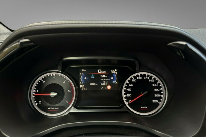 isuzu-d-max-diesel-2023-big-15