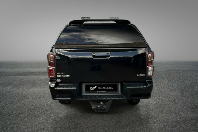 isuzu-d-max-diesel-2023-big-5