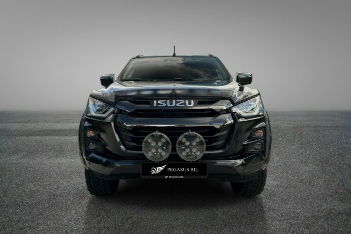 isuzu-d-max-diesel-2023-big-1