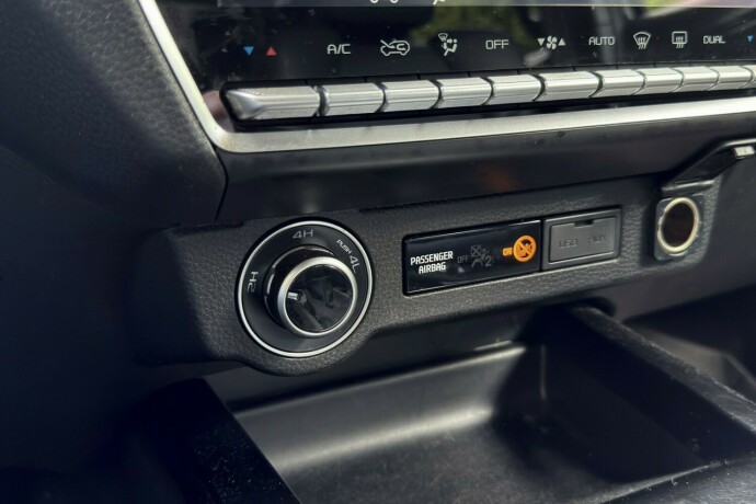 isuzu-d-max-diesel-2023-big-18