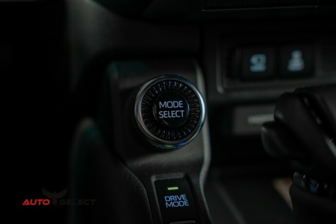 toyota-land-cruiser-diesel-2025-big-35