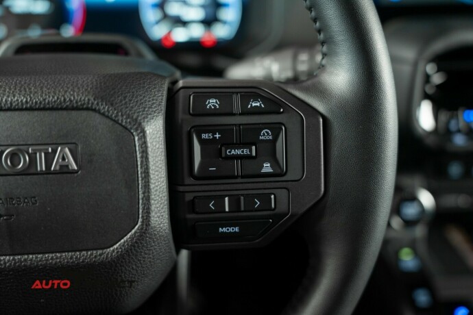 toyota-land-cruiser-diesel-2025-big-32