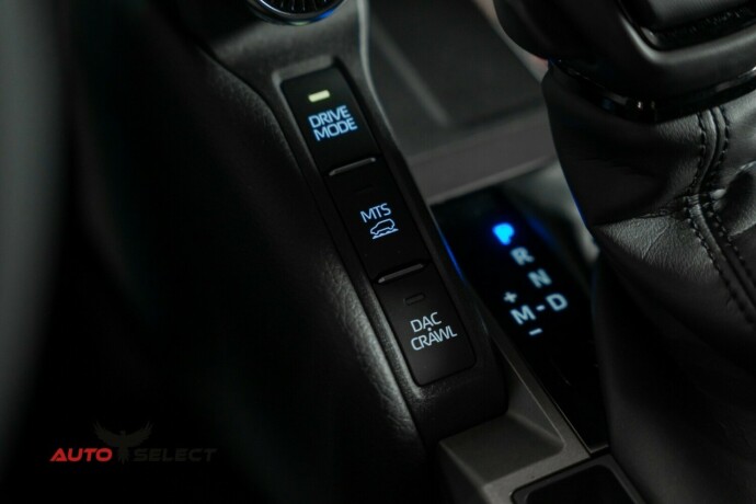 toyota-land-cruiser-diesel-2025-big-36