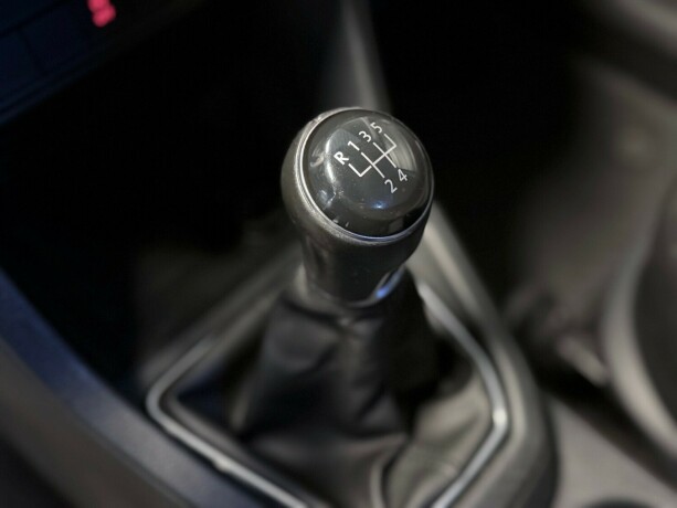 volkswagen-caddy-maxi-diesel-2016-big-19