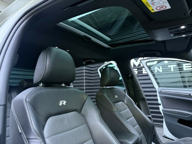 volkswagen-golf-bensin-2016-big-30