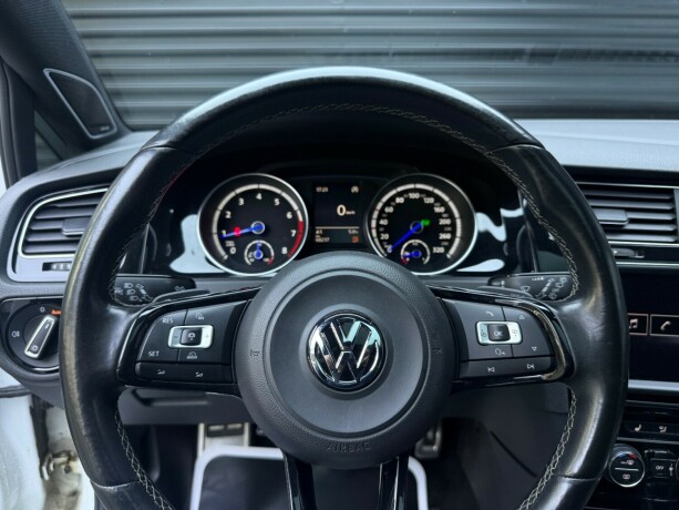 volkswagen-golf-bensin-2016-big-14