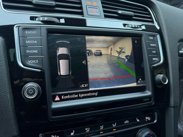 volkswagen-golf-bensin-2016-big-19