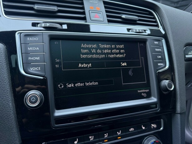 volkswagen-golf-bensin-2016-big-21