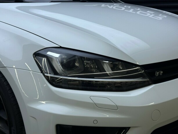 volkswagen-golf-bensin-2016-big-3