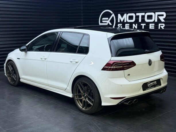 volkswagen-golf-bensin-2016-big-1