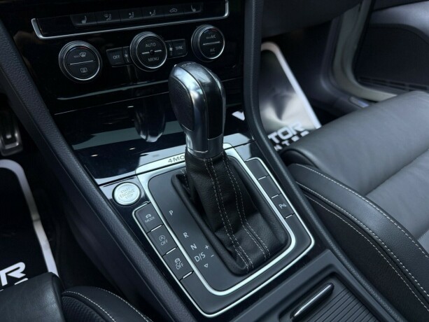 volkswagen-golf-bensin-2016-big-24