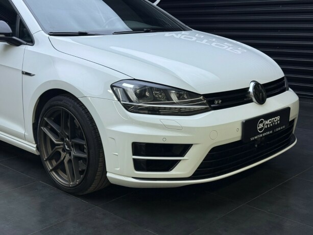 volkswagen-golf-bensin-2016-big-2