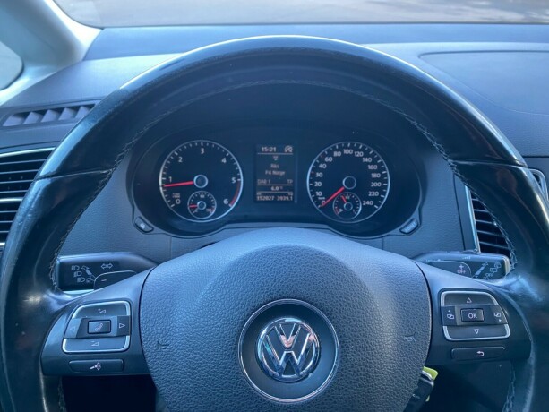 volkswagen-sharan-diesel-2011-big-21