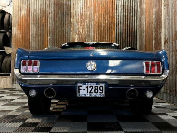 ford-mustang-bensin-1966-big-17