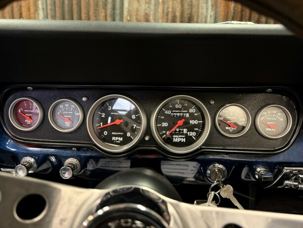 ford-mustang-bensin-1966-big-25