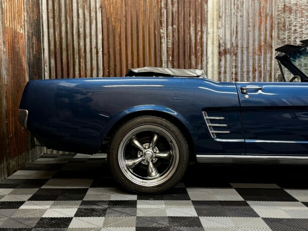 ford-mustang-bensin-1966-big-4