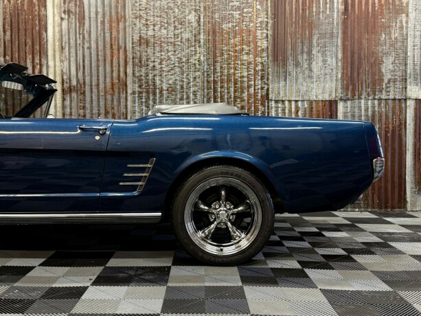 ford-mustang-bensin-1966-big-13