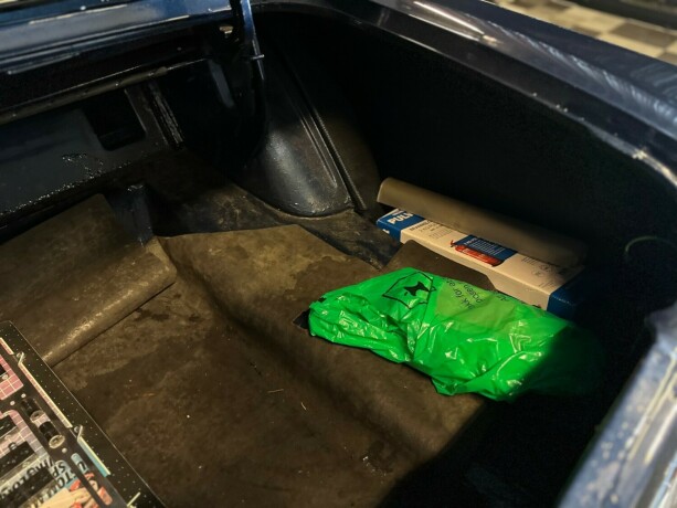 ford-mustang-bensin-1966-big-57