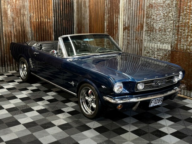 ford-mustang-bensin-1966-big-1