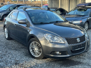 Suzuki | Kizashi | Bensin | 2013