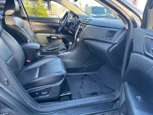 suzuki-kizashi-bensin-2013-big-8