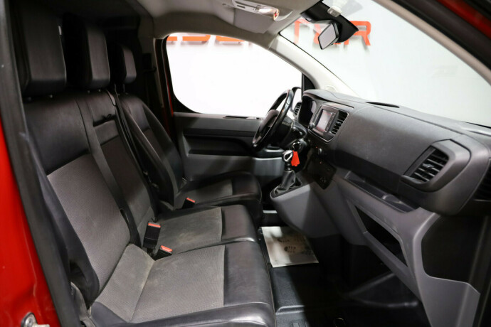 citroen-jumpy-diesel-2019-big-9