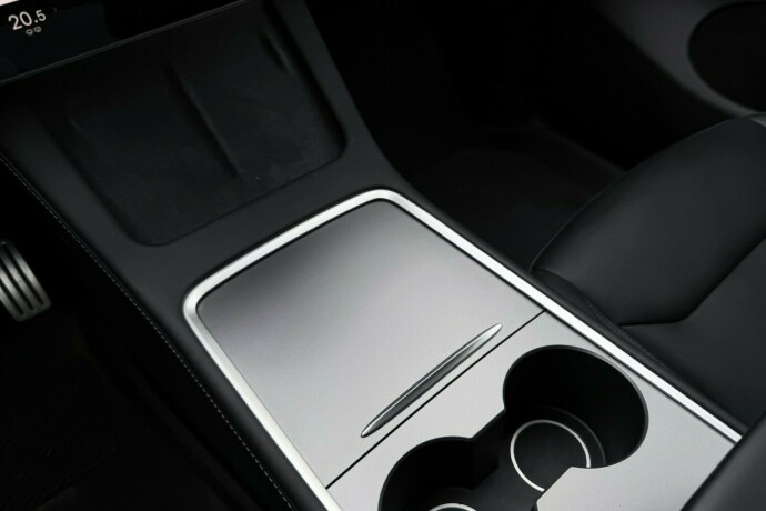 tesla-model-y-elektrisitet-2025-big-31