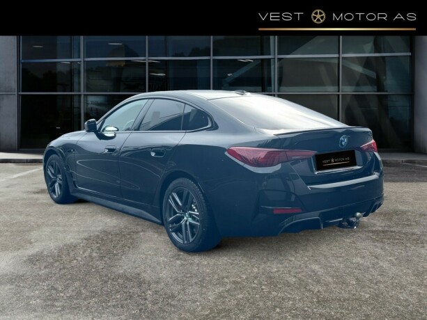 bmw-i4-elektrisitet-2025-big-4