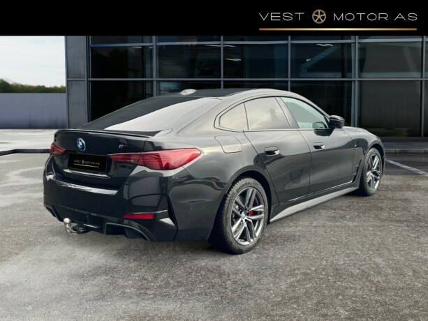 bmw-i4-elektrisitet-2025-big-6