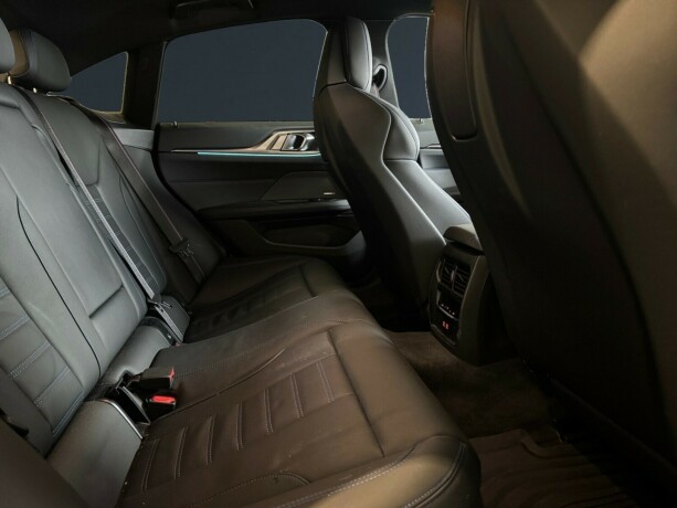 bmw-i4-elektrisitet-2025-big-11