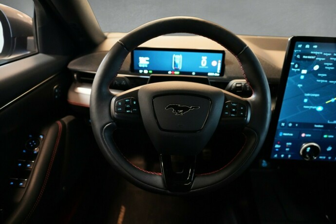 ford-mustang-mach-e-elektrisitet-2021-big-10