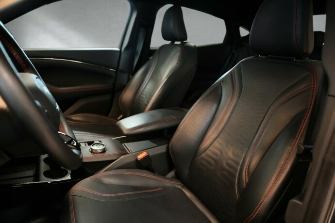 ford-mustang-mach-e-elektrisitet-2021-big-16