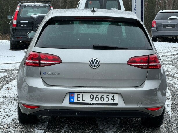 volkswagen-golf-elektrisitet-2016-big-3