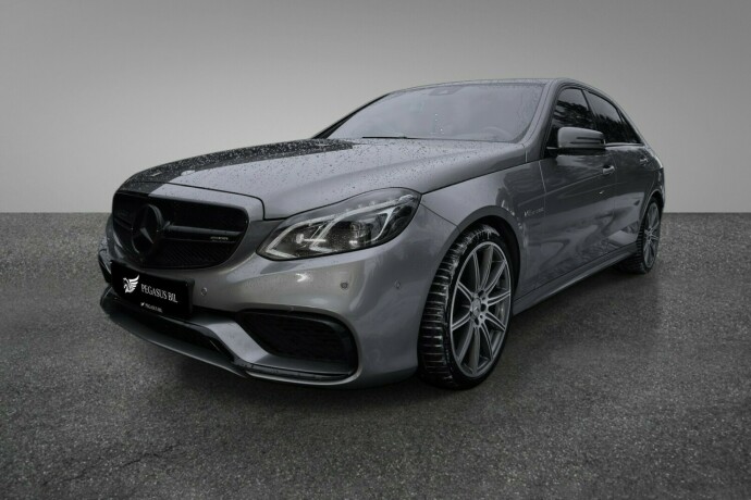 mercedes-benz-e-klasse-bensin-2014-big-0