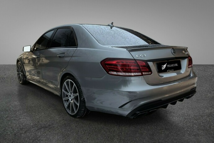 mercedes-benz-e-klasse-bensin-2014-big-6