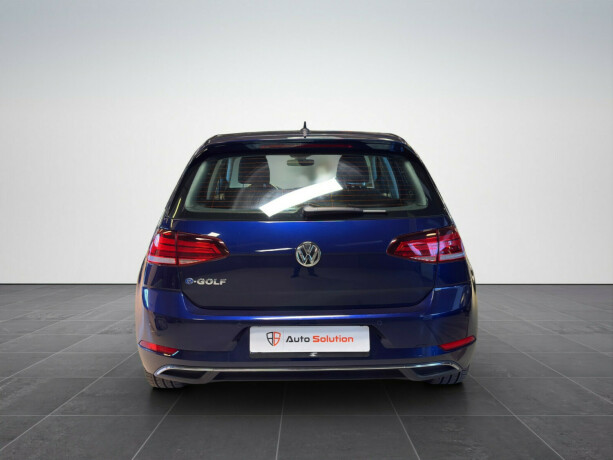 volkswagen-golf-elektrisitet-2019-big-3