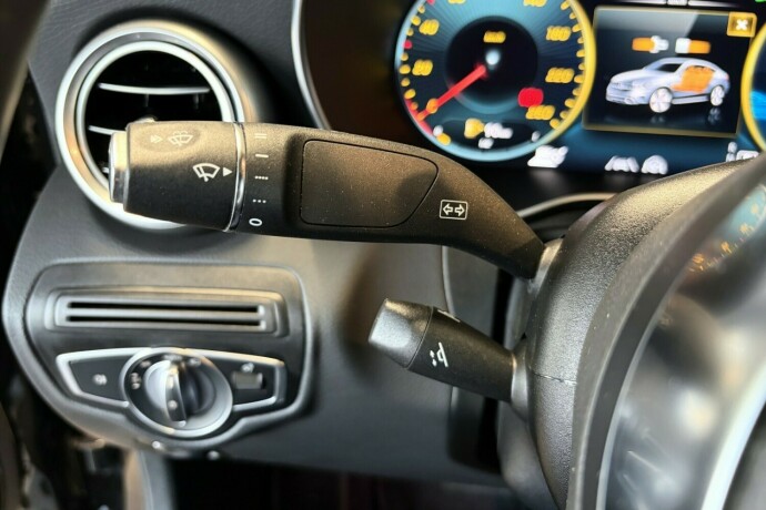 mercedes-benz-glc-elektrisitetbensin-2020-big-17