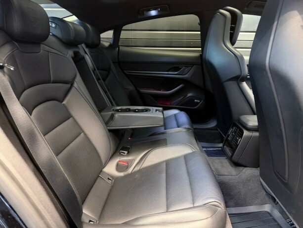 porsche-taycan-elektrisitet-2021-big-19