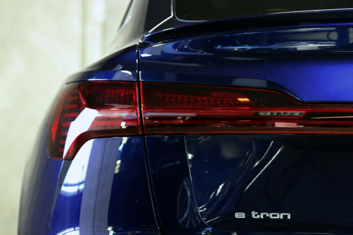 audi-e-tron-sportback-elektrisitet-2020-big-38