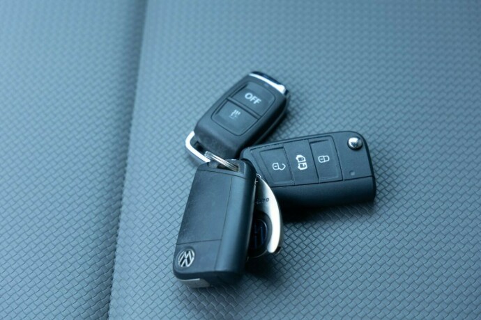 volkswagen-transporter-diesel-2024-big-19