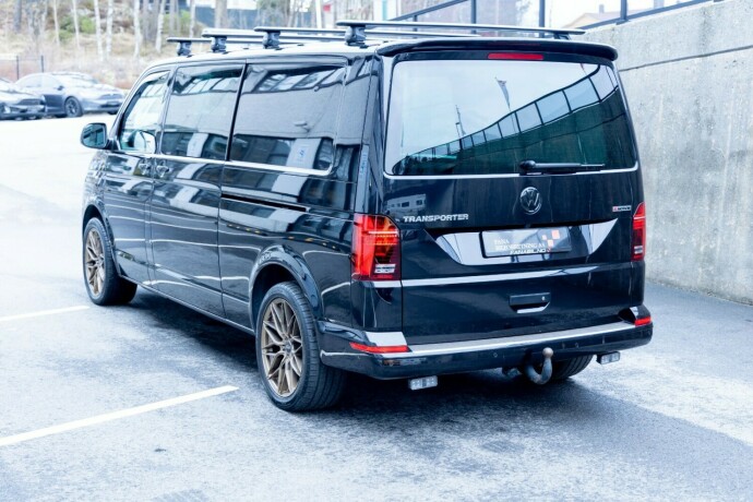 volkswagen-transporter-diesel-2024-big-1