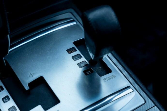 mitsubishi-pajero-diesel-2013-big-17