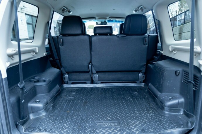 mitsubishi-pajero-diesel-2013-big-7