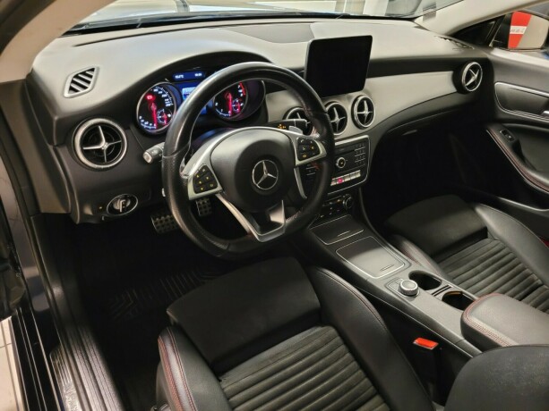 mercedes-benz-cla-bensin-2017-big-24