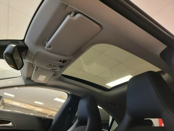 mercedes-benz-cla-bensin-2017-big-23